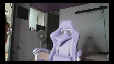 Camilla online show from 20, 9, 2025