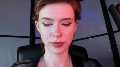 Miss Iris Fansly Miss Iris new inst.  online show from 23, 1, 2025