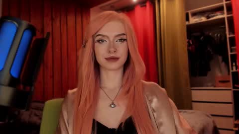 Miss Iris Fansly Miss Iris new inst.  online show from 5, 3, 2025