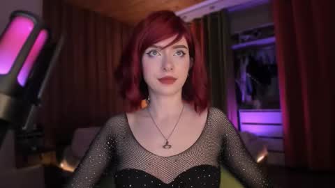 Miss Iris Fansly Miss Iris new inst.  online show from 7, 11, 2025