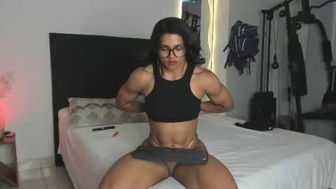 Snapshot of irismuscle chatting on 14, 7, 2026 irismuscle online show from 14, 7, 2026