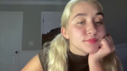 Irispink1 online show from 31, 10, 2025