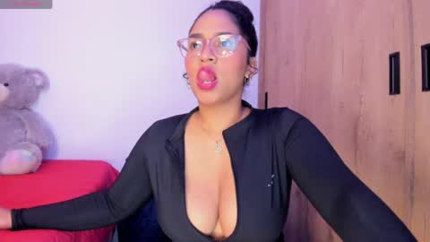 Snapshot of iriss_25 chatting on 23, 4, 2026 iris online show from 23, 4, 2026