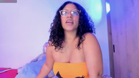Snapshot of iriss_25 chatting on 30, 4, 2026 iris online show from 30, 4, 2026