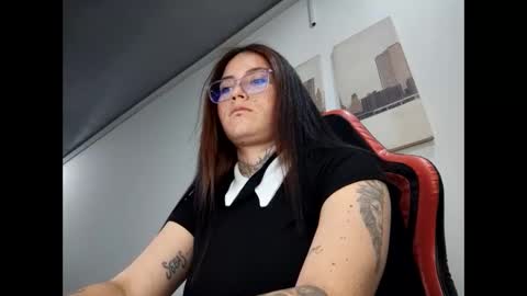 Snapshot of iriss_cardenas chatting on 1, 4, 2026 iriss_cardenas online show from 1, 4, 2026
