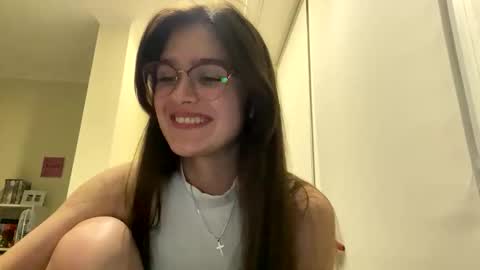Snapshot of irisss31 chatting on 10, 6, 2026 irisss31 online show from 10, 6, 2026