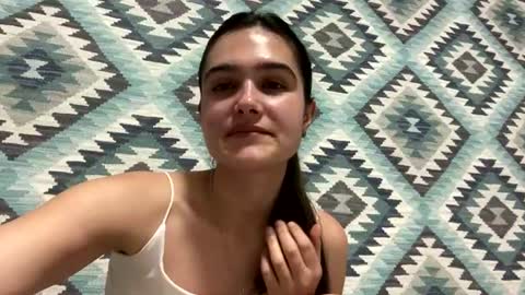 Snapshot of irisss31 chatting on 9, 7, 2026 irisss31 online show from 9, 7, 2026