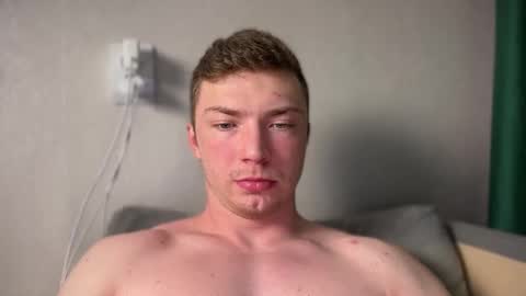 Snapshot of iron__chapman chatting on 20, 12, 2025 Iron online show from 20, 12, 2025