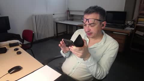 Snapshot of ironchrome chatting on 10, 3, 2025 IronChrome online show from 10, 3, 2025