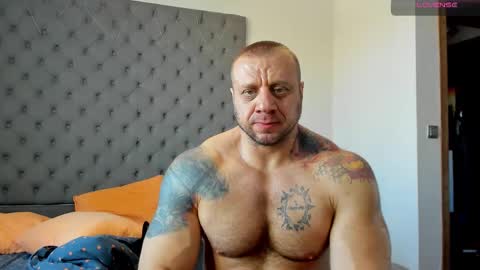 Snapshot of ironhulk22 chatting on 23, 2, 2026 ironhulk22 online show from 23, 2, 2026