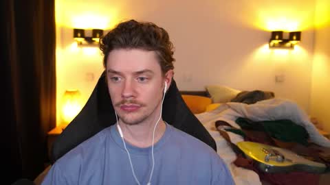 Sam online show from 2, 10, 2025