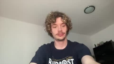 Snapshot of ironthud chatting on 30, 6, 2026 Sam online show from 30, 6, 2026