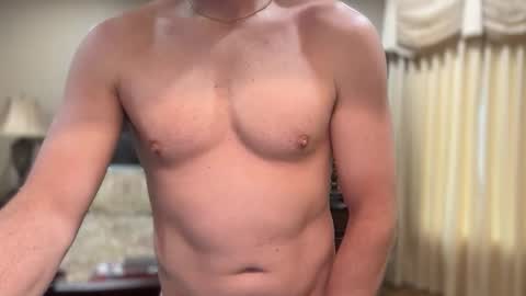 Snapshot of ironwoodbusy1986 chatting on 19, 12, 2025 Leo online show from 19, 12, 2025