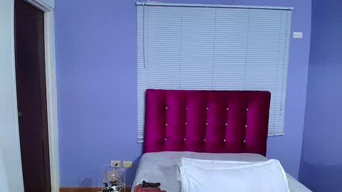 Sandy  online show from 4, 12, 2024