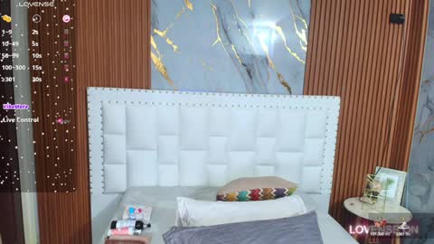 Sandy  online show from 15, 12, 2024