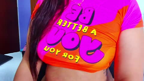 Sandy  online show from 7, 2, 2025