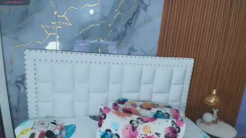 Sandy  online show from 26, 2, 2025