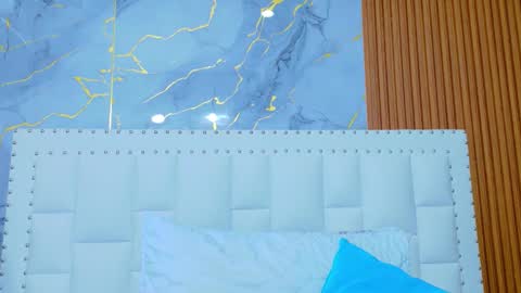 Sandy  online show from 16, 9, 2025