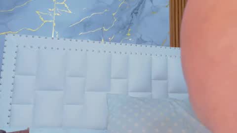 Sandy  online show from 20, 9, 2025