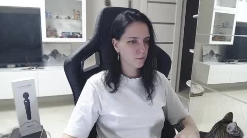 Snapshot of irwi_tomboy chatting on 25, 12, 2024 Irwi Tomboy online show from 25, 12, 2024