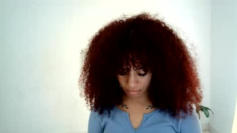 Snapshot of isa_bellaxx23 chatting on 8, 6, 2026 isa_bellaxx23 online show from 8, 6, 2026