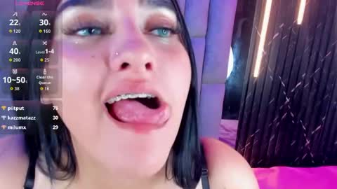 Snapshot of isa_gonzalez chatting on 3, 7, 2026 Isa Gonzalez online show from 3, 7, 2026