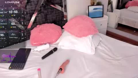 oIssaJonneso online show from 24, 2, 2026