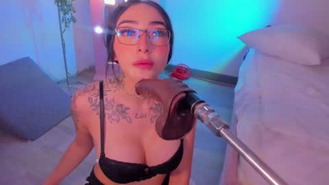 Snapshot of isa_redhair_ chatting on 18, 12, 2024 .... Connection time 900 pm to 500 amRest days Wednesday and Saturday online show from 18, 12, 2024