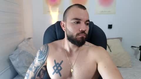 Isaac carter online show from 10, 9, 2025