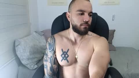 Isaac carter online show from 16, 10, 2025