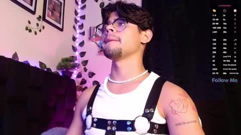 Isaac Saenz. online show from 14, 2, 2025