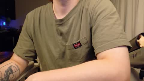 Snapshot of isaac_sheffield chatting on 14, 5, 2026 isaac online show from 14, 5, 2026