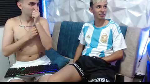 Isaac tan online show from 19, 9, 2025