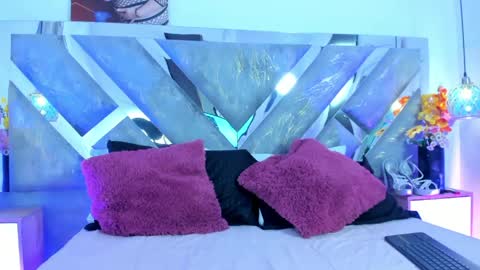 Snapshot of isabela_parkerr chatting on 28, 4, 2026 Mommy Isa online show from 28, 4, 2026
