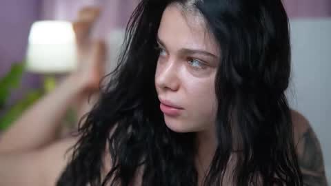  Isabel  online show from 2, 12, 2025