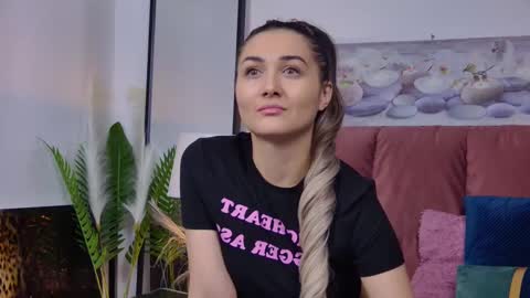 Isa online show from 21, 2, 2025