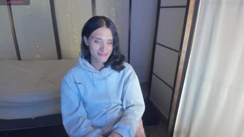 isabelfernandez1 online show from 15, 1, 2026