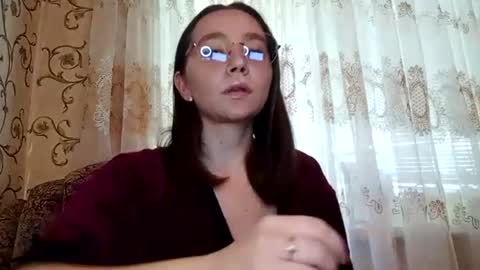 Snapshot of isabelkim_ chatting on 11, 7, 2026 Isabel online show from 11, 7, 2026