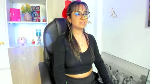 Snapshot of isabella22_1 chatting on 20, 2, 2025 Isabella22 1 online show from 20, 2, 2025