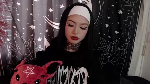 Snapshot of isabella__dark chatting on 4, 2, 2025 online show from 4, 2, 2025