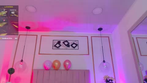 Isa Online 11pm to 5am Colombia time online show from 28, 11, 2025