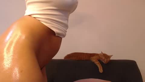 ISABELLA online show from 11, 3, 2025