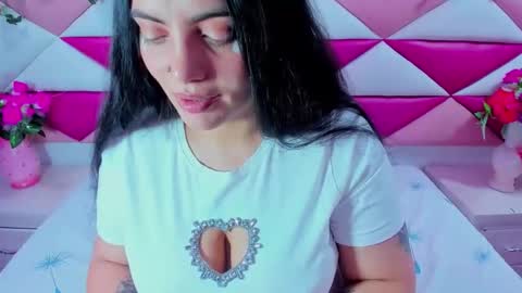 Snapshot of isabella_mora_ chatting on 16, 5, 2026 Isabella online show from 16, 5, 2026