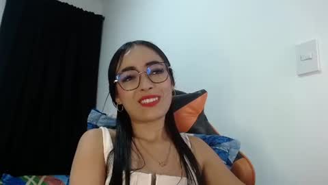 Snapshot of isabella_piercee chatting on 14, 6, 2026 isabella_piercee online show from 14, 6, 2026