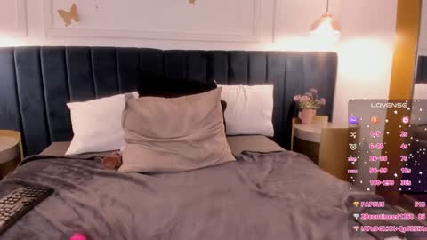 Isabella online show from 14, 12, 2024