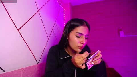 isabella_roseee online show from 19, 12, 2025