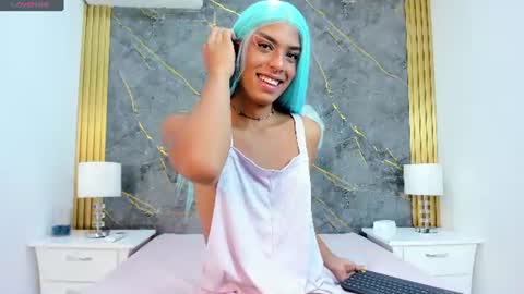 Snapshot of isabella_sccott chatting on 7, 7, 2026 Isabella online show from 7, 7, 2026