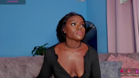 Snapshot of isabellabroms21 chatting on 5, 5, 2026 v online show from 5, 5, 2026