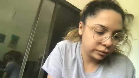 isabellaelizabeth online show from 29, 3, 2026