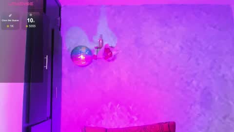 Snapshot of isabellagh1 chatting on 29, 4, 2026 Instagram soybella01 online show from 29, 4, 2026